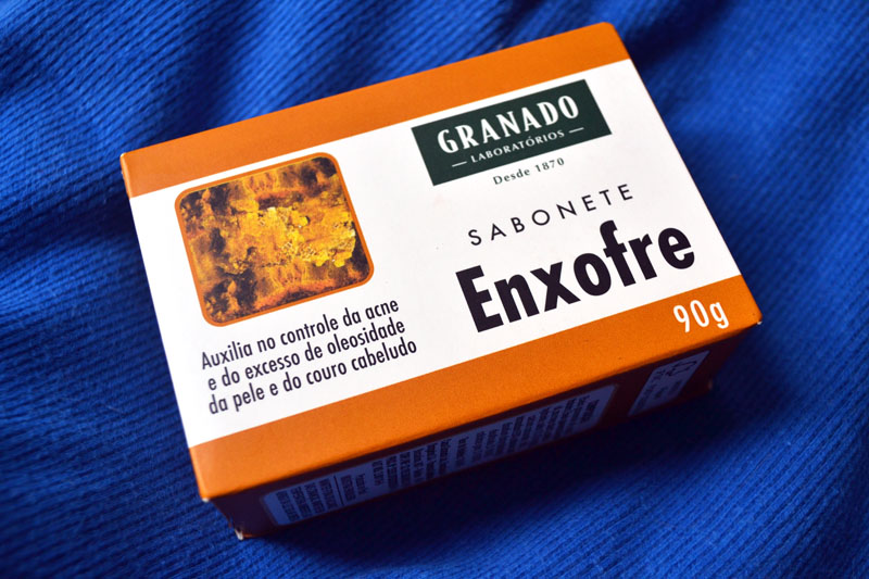 Sabonete-de-enxofre-granado-resenha-blog-gatoqueflutua-foto-Debb-Cabral